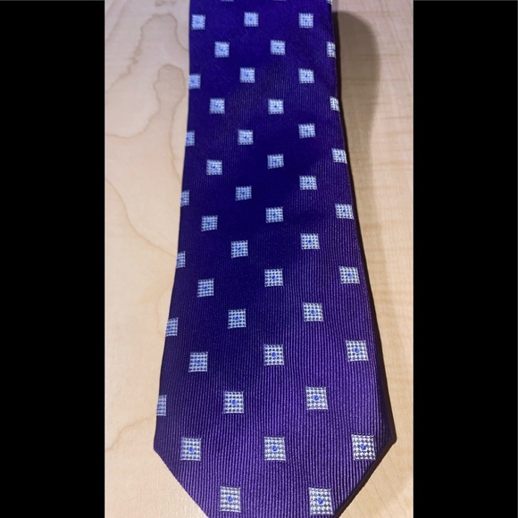 Fine Line | Wide Tie - Picture 2 of 3